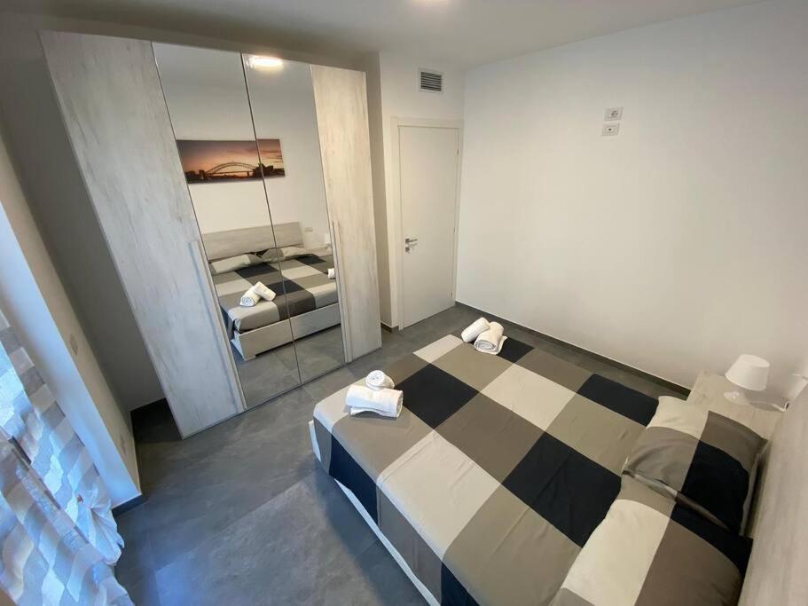 Appartement Casa Mattia à Bellano Extérieur photo