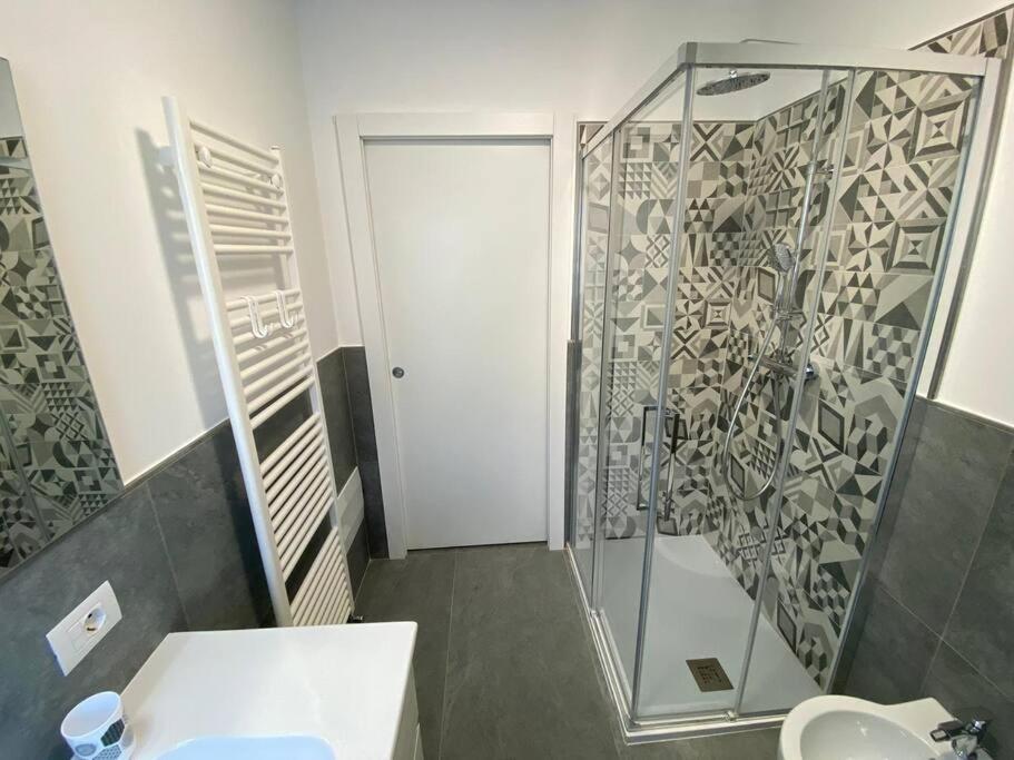 Appartement Casa Mattia à Bellano Extérieur photo